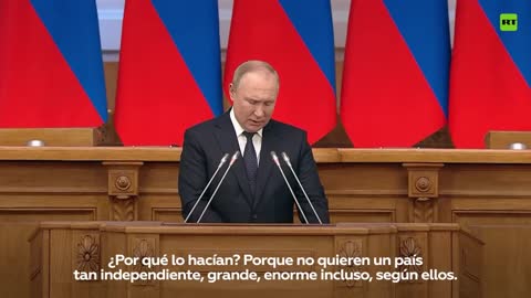 Putin:USA e i suoi alleati non vogliono un paese così indipendente ed enorme come la Russia.spiega che i paesi hanno storicamente cercato di contenere la Russia a causa della sua indipendenza e delle sue grandi dimensioni.