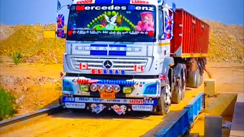 Trucks driver video india tricks driver video shot veido truck driver
