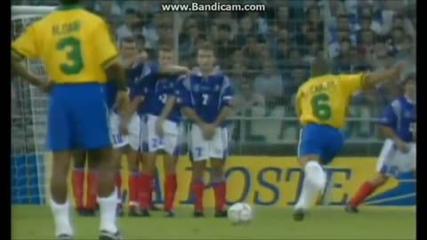 Roberto Carlos (R9) Free Kick Brazil