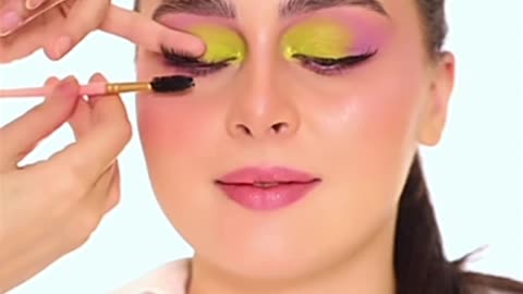 Tutorial Makeup in Neon Colors