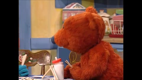 Bear in the Big Blue House