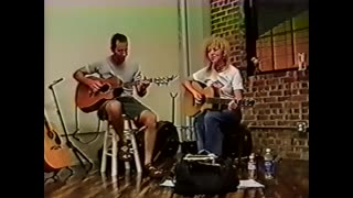 August 3, 2001 - Jennie DeVoe Performs