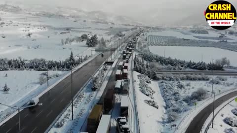 TURKEY UNDER SNOW Scary snowstorm in Istanbul Turkey 20220124 Blizzard stopped Europe