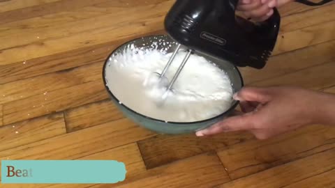 HOW TO MAKE CUPCAKES AND ICING