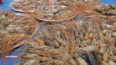 Ever Eat Shrimp Head Spice Cake? Prawn Head Fry Recipe Cooking in Village - Chingrir Mathar Chop