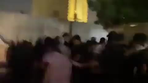 Watch: BAGHDAD UNDER FIRE INSIDE THE "GREEN ZONE"
