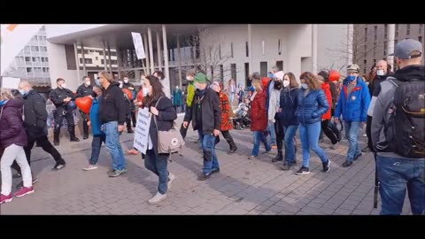 Demonstration der Corona-Maßnahmen-Gegner am 12.03.2022 in Freiburg, https://t.me/damals_wie_heute_fuer_immer