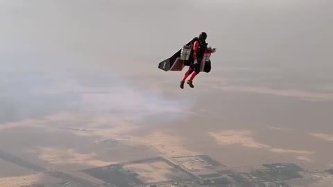 Dubai human flight rare video