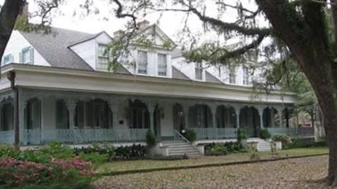 Did you know, that there is a real Plantation House Haunted by a Slave Girl Named Chloe #horror