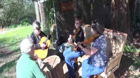 3 Tune Medley - Gus, Andi, Sue - 2015 Sonoma Country Bluegrass and Folk Festival