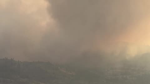 Eagle Bluff Wildfire Burns Near Osoyoos, British Columbia