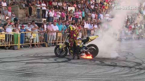 Moto Freestyle/ Tire 1000 degree