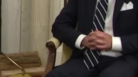 Joe Biden FALLS ASLEEP During Meeting With Israeli Prime Minister