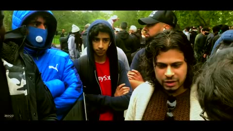 Sunni and Shia struggle to explain the holes in the standard narrative Paperboy Speakers Corner