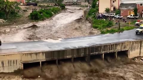 Mother Nature Angry Caught On Camera Amazing Monster Flash Flood