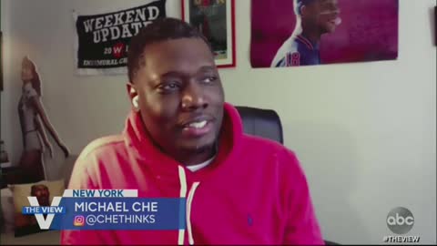 Michael Che is keeping his mask