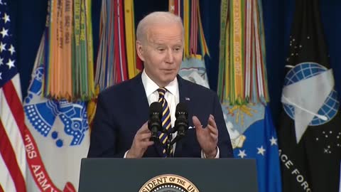 Biden Describes Three Texas Congressman As Looking Like They 'Played Ball And Could Bomb You'