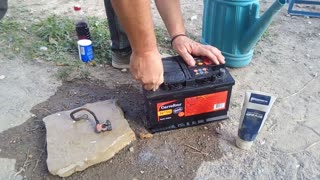 Mercedes Benz w124 - How to fix a corroded battery tutorial DIY