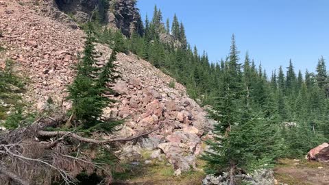 Central Oregon - Three Sisters Wilderness - Wall of Sprawling Scree