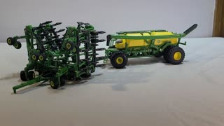 1/64 John Deere 1870 air drill C850 commodity cart the Half Million dollar planter