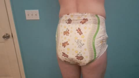 Crinklz ABDL adult diapers, how they look and fit