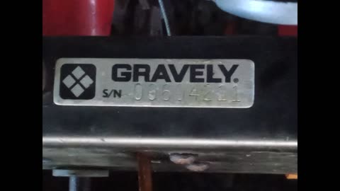 2023-06-16 - 1988 GRAVELY POWER BROOM RUNS LIKE NEW4