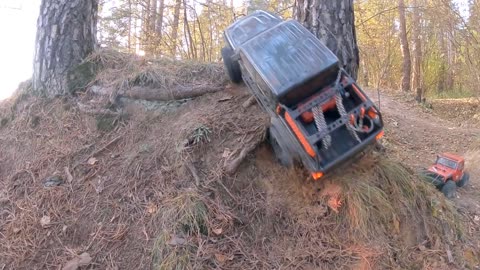 Axial Jeep Gladiator in a great uphill ride