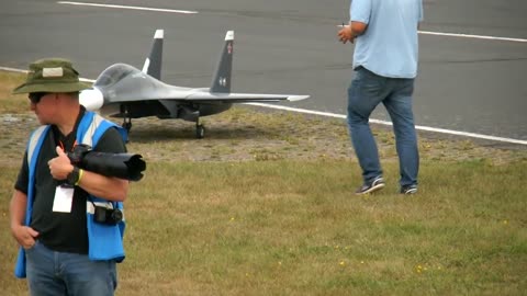GREAT RC JET MODEL SHOW WITH 2X SUKHOI SU-30 MK ELSTER JET TEAM FLIGHT TO MUSIC