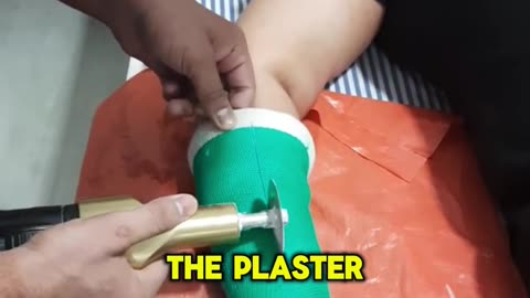 How plaster cutter works? #shortsfeed #shorts