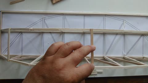 Cut and glue struts and beams
