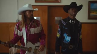 Lil Nas X - Old Town Road (Official Video) ft. Billy Ray Cyrus (1)