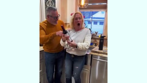 Unique Way This Daughter Surprises Her Parents About Being Pregnant - Wholesome