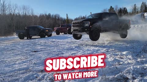 SNOBALL The Ultimate Winter Raptor Run