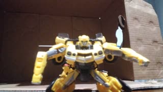 Bumblebee jumps off Autobots plane to save the day stop motion