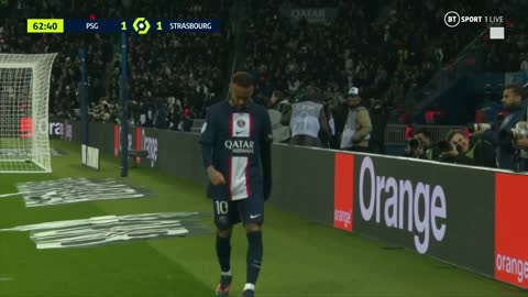 Neymar sent off for diving! Two yellow cards in two minutes on PSG return