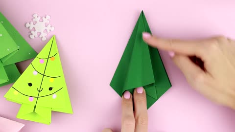 Origami Paper Christmas Tree | DIY Christmas Decorations