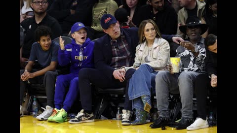What's Up With Jennifer Lopez Kickin' It With Ben Affleck And His Son At The L.A. Lakers Game?