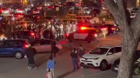 Austin: chaos erupted overnight as dozens cars and people attack police