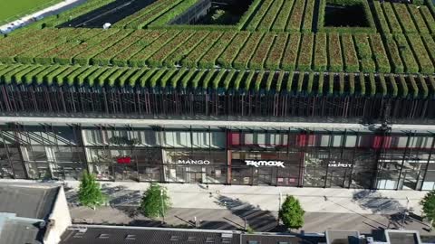 Kö-Bogen II: Europe's largest Green Facade in #Düsseldorf, #Germany by Ingenhoven Architects
