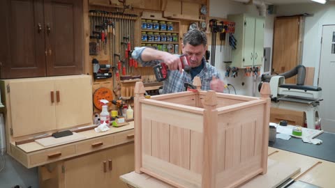 How to Build a Wooden Planter Box - Jon Peters Woodworking Project