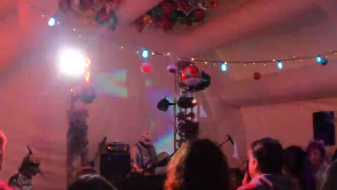 The MEGA-SCOPES live in Las Vegas, 'Party Time', rocking the outdoor igloo holiday rave