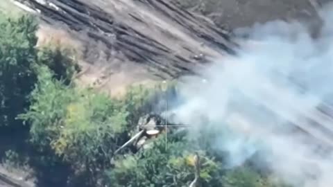 🇺🇦🇷🇺 Ukraine Russia War | Russian Tank with Anti-Drone Cage Suffers Direct Hit | RCF