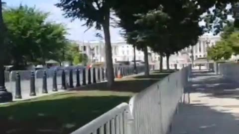 DC adventures Walk around the SC building ❤️ - SHITHOLE DC CLOSED and STILL MILITARY DISTRICT.. video by NANCY DREW