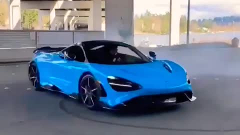 720# McLaren lt having some fun