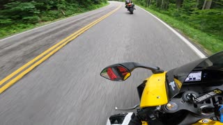 CBR1000RR - YZF R1 Flying mode/engine screaming