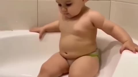 Cute baby Viral Video