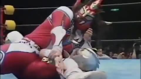 (1995.12.13) Jushin Liger vs Ultimo Dragon - Pro Wrestling