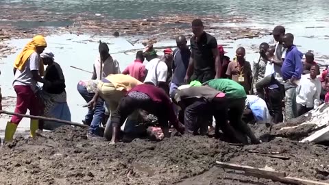 Flash floods devastate villages in Congo