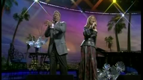 Marilyn McCoo & Billy Davis Jr - People Get Ready