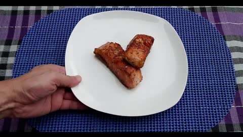 Easy Keto Lunch Recipes – Keto Salmon with Chunky Basil Pesto